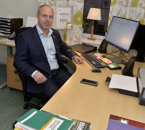 Ulrik Bylander, rektor på Knut Lundmarkskolan. Foto: Sterling Nilsson.