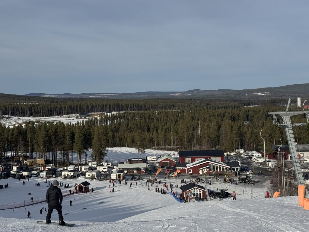 Bilden visar utsikten över Kanisbacken.