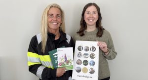 Bilden visar Jennie Lundberg och Filippa Ekroth.