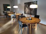 Miljö på Lövgatan 1, stolar och bord